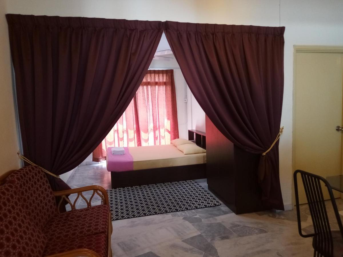 Aiman Homestay Port Dickson Buitenkant foto