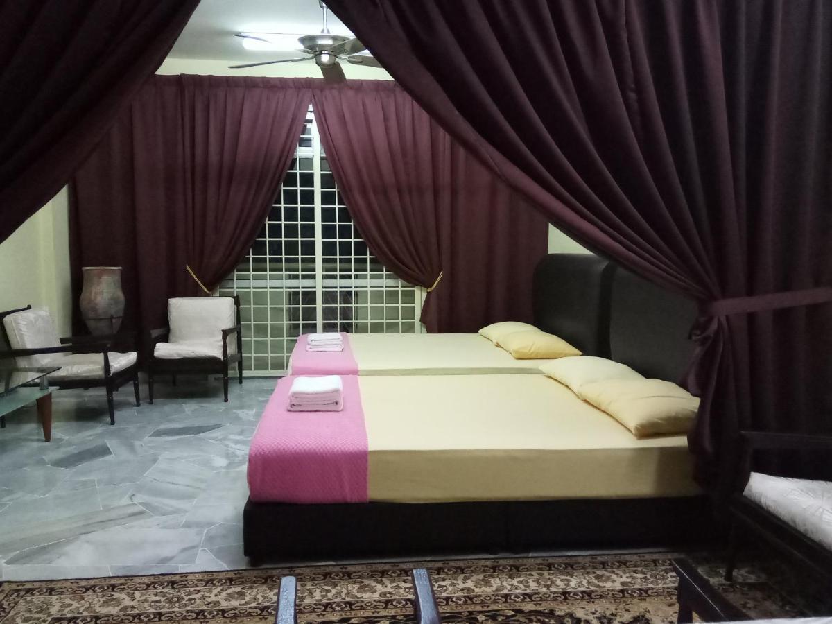 Aiman Homestay Port Dickson Buitenkant foto